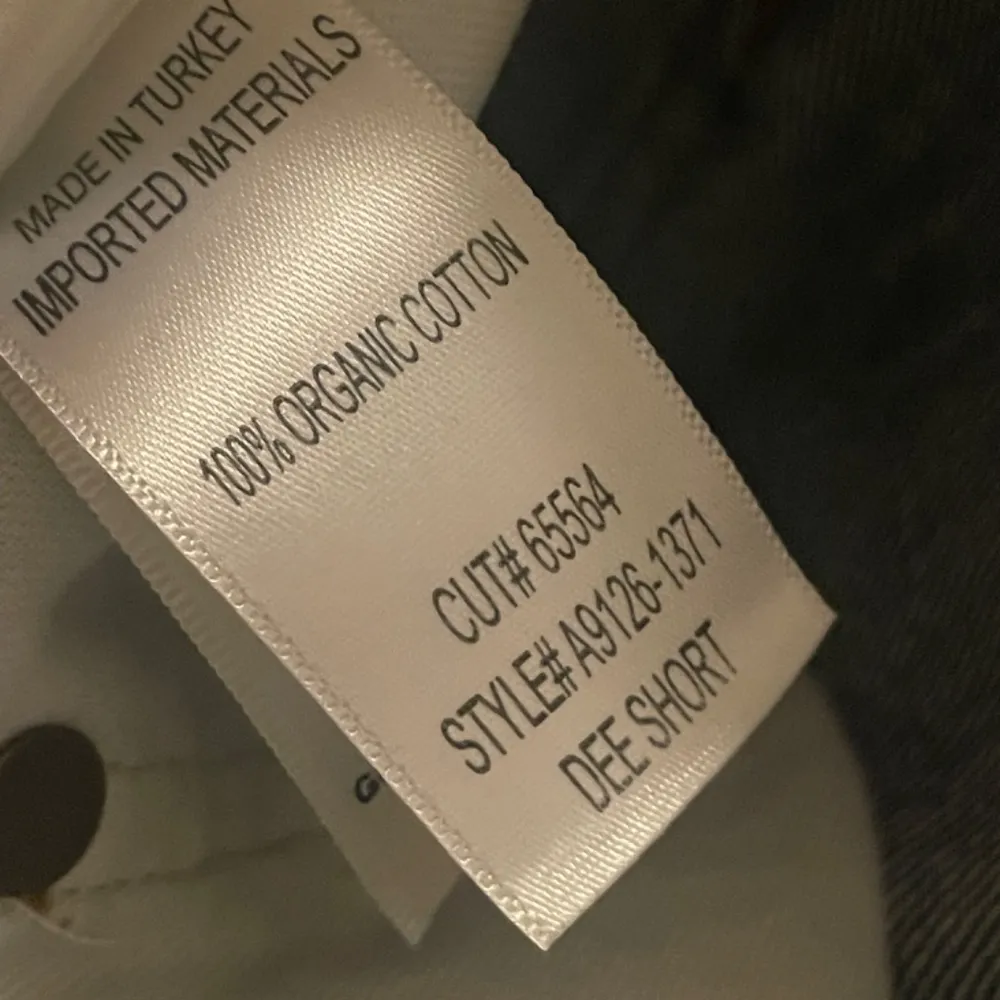 Dee Vintage High Rise Rolled Hem Short in Enamour - Image 6