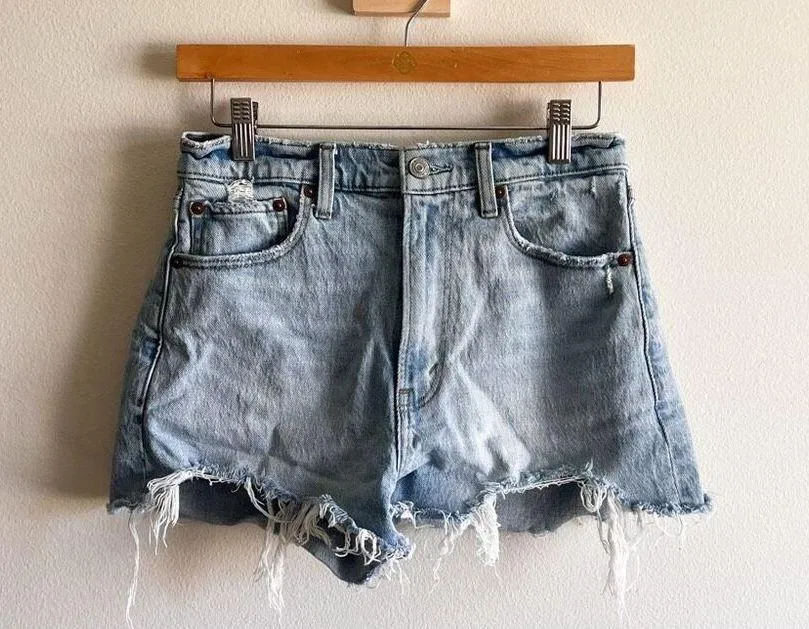 Abercrombie & Fitch The Mom Short High Rise Size 0/25 - Image 4