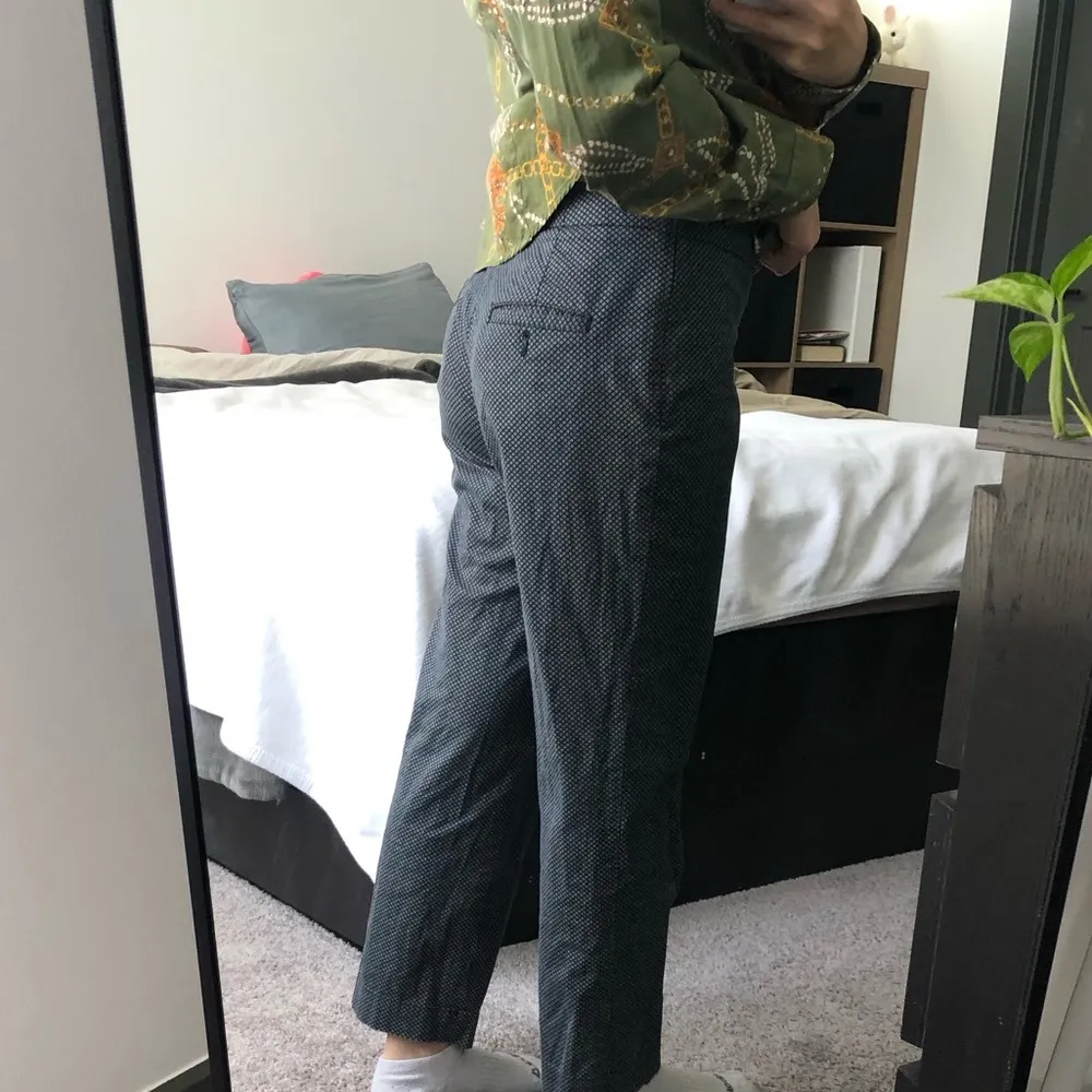 Talbots  skinny pant black side zip - Image 12