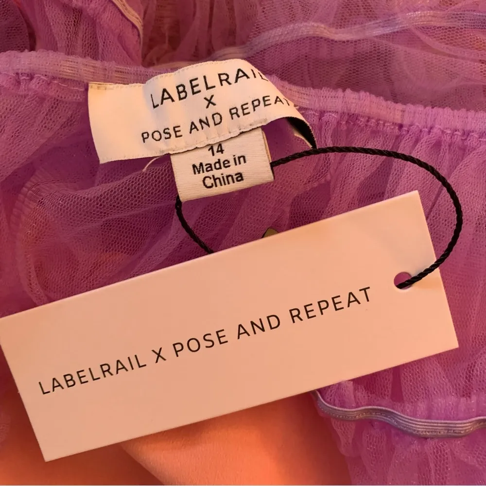 Labelrail x Pose and Repeat top - Image 9