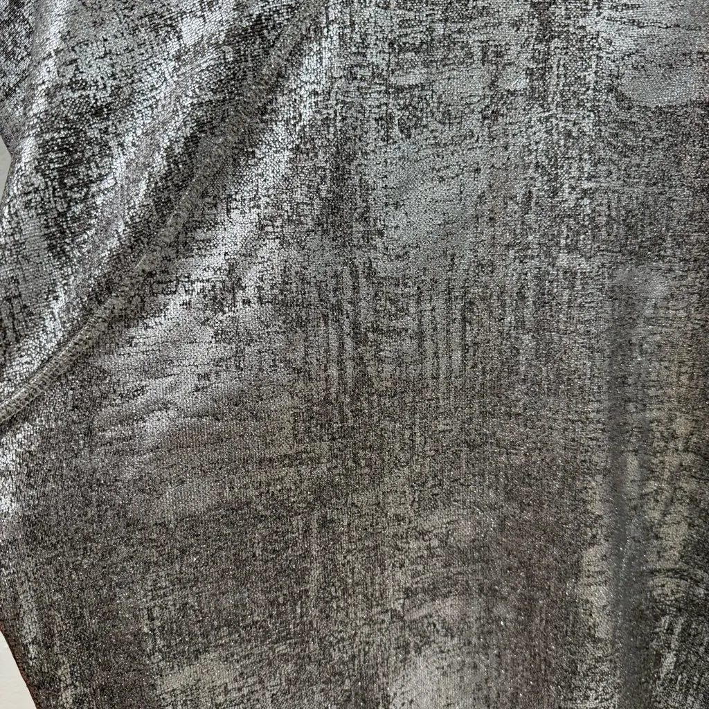 Pilcro Shimmering Silver Women's Top Size Large EUC - Image 2