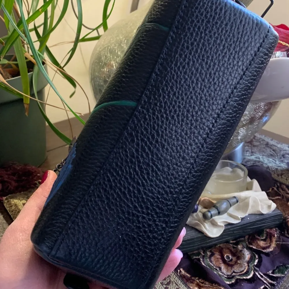 Authentic COACH Pebbled leather Floral appliqués L.Edition zip Cosmetic … - Image 10