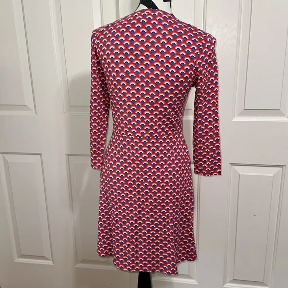 BODEN Stylish Red Patterned Dress White Size 4 - Image 4
