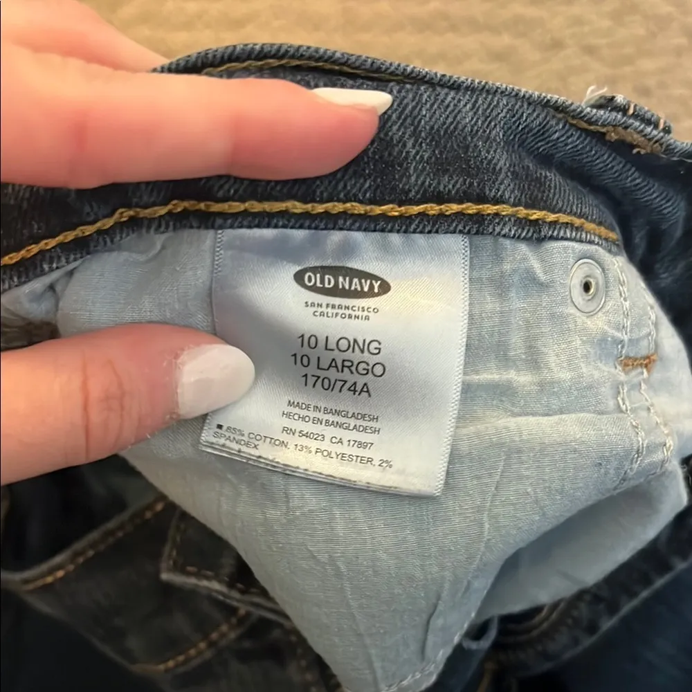 Old Navy Women's Dark Blue Jeans  size 10 - Image 3