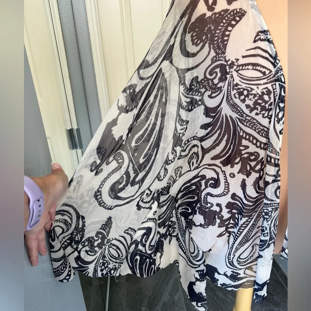 Anthropologie Lilka Lightweight Kimono Cardigan Topper‎ Boho Festival - Image 3