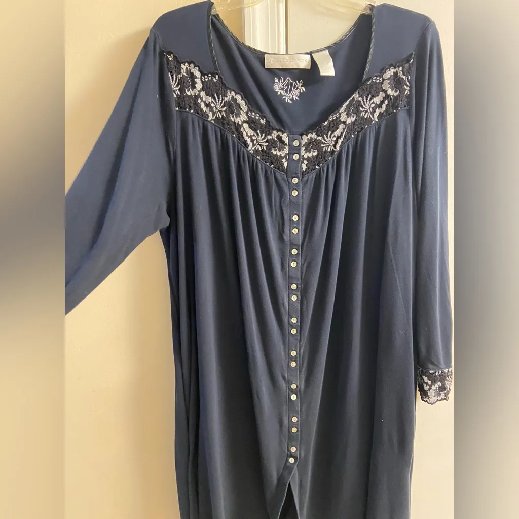 Eileen West Jersey knit button up lace trim nightgown navy blue Large - Image 4