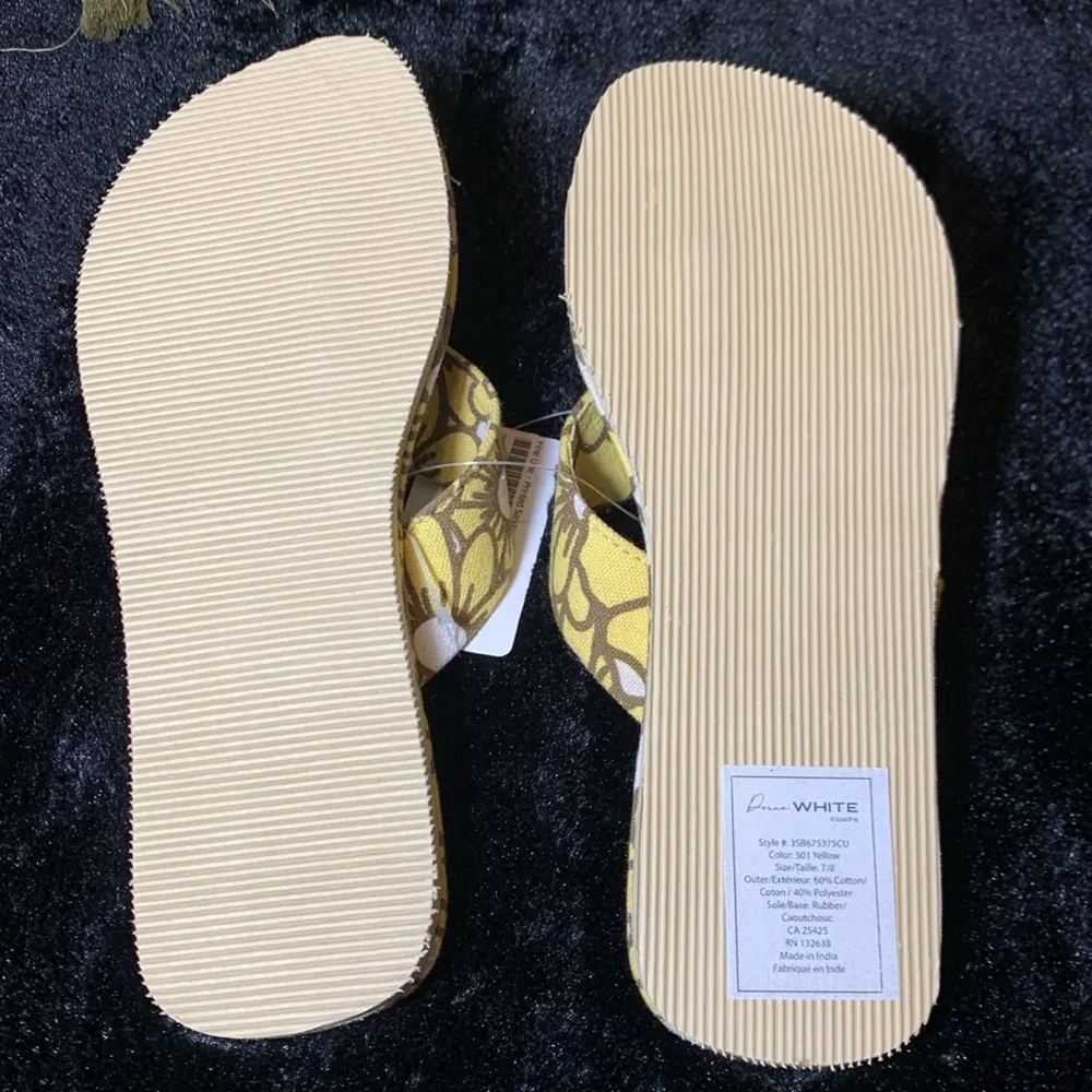 Women's Yellow Daisy Cotton Kaftan Swimsuit Cover Up & Matching Flip Flops NWT Size undefined - Image 6