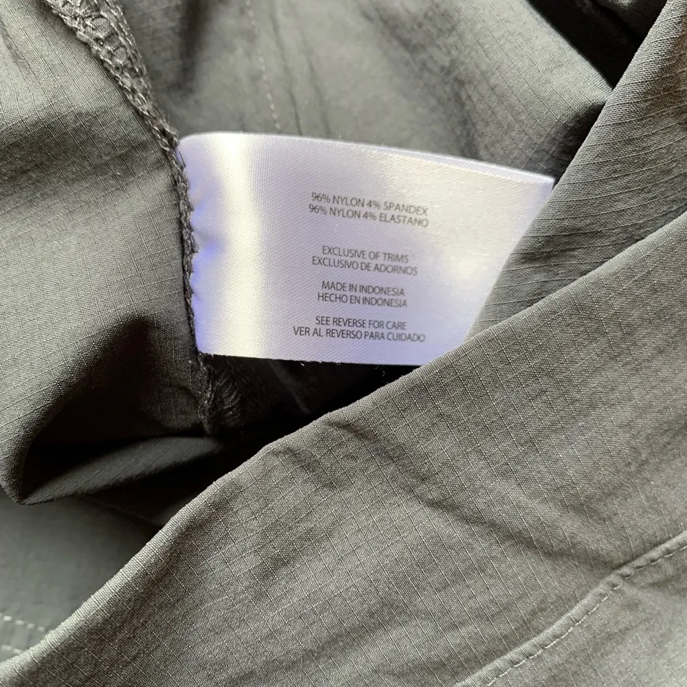 Eddie Bauer  Charcoal Gray High Rise Pull On Nylon Shorts XL Outdoor Hiking Climb - Image 8