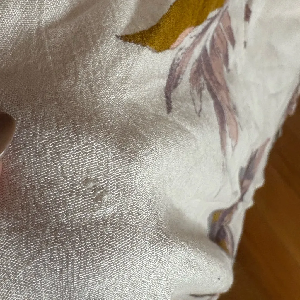 Free People Floral Print Tunic Top - Cream and Pink - Image 5