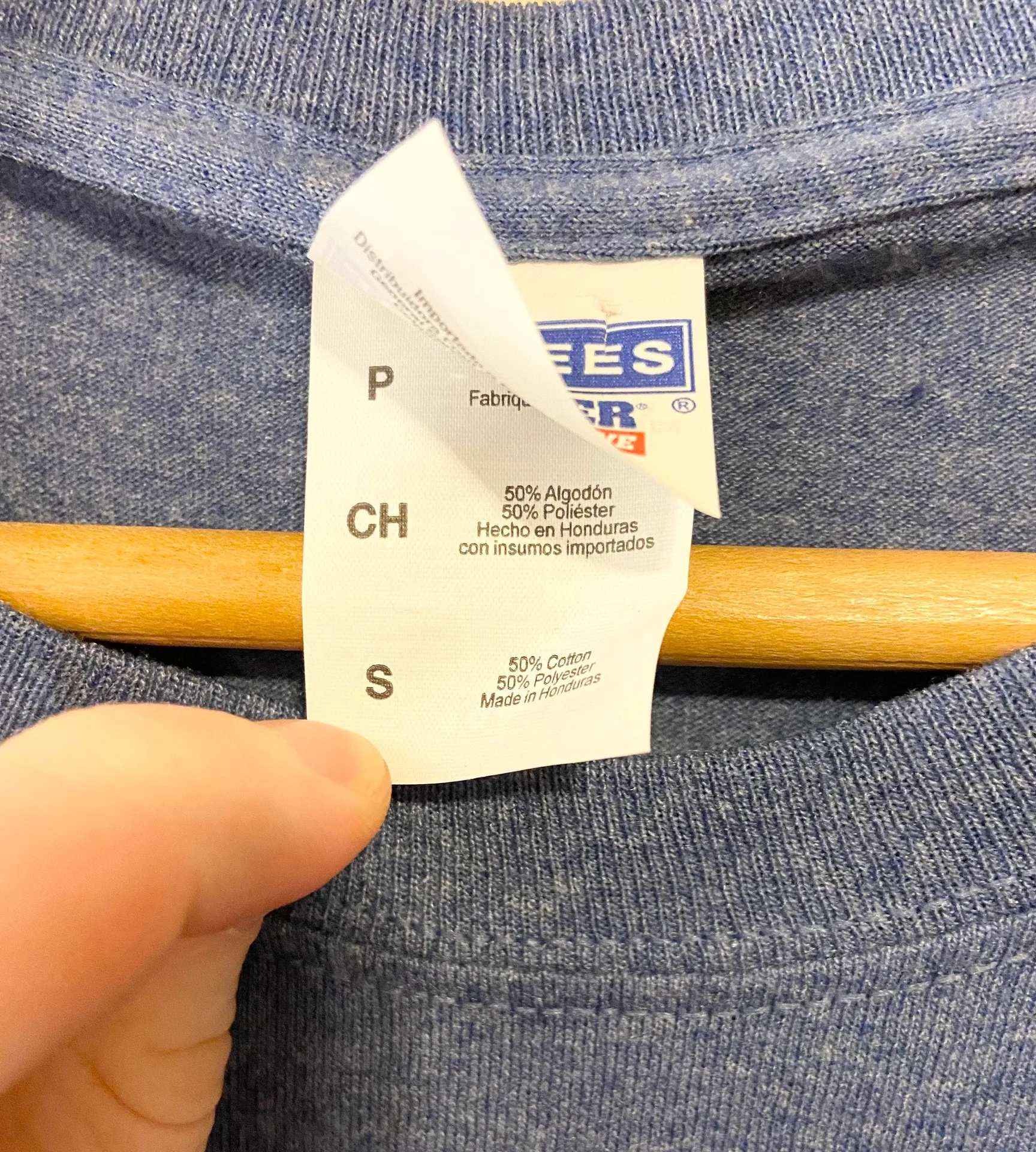 American Eagle patriotic USA graphic T-shirt  - Image 4