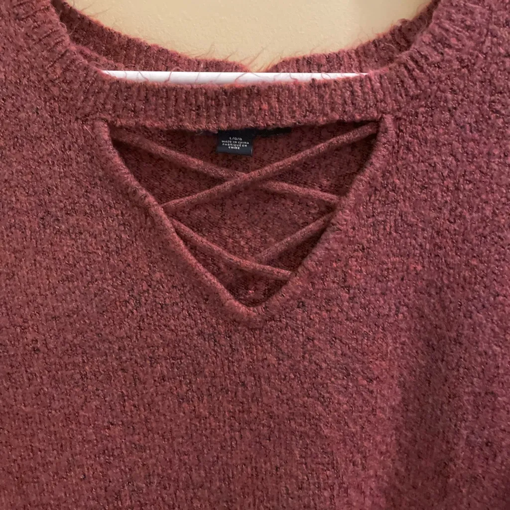 American Eagle Outfitters Bell Sleeve Criss Cross Sweater Burgundy V-Neck Large - Image 5