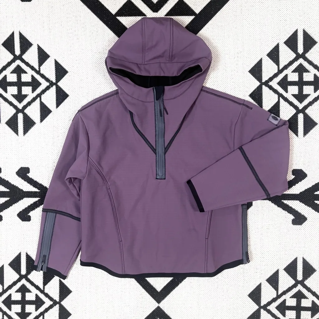 FP Movement Moon Magic Reflective Fleece Lined Rain Pullover in Black Tea Small - Image 6