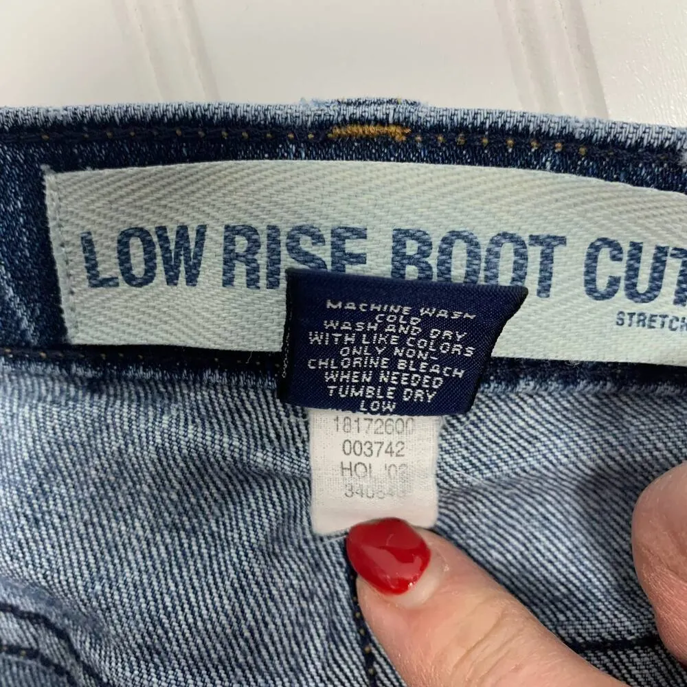 Y2k Gap Low Rise Boot Cut Jeans Sz 4A - Image 5