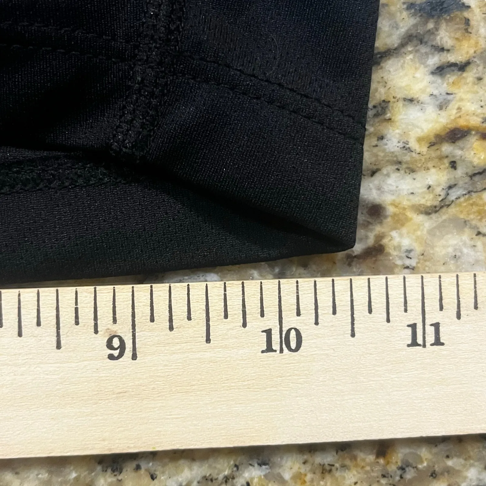 New Balance Women’s Small Black Athletic Shorts Susan G. Komen Pink Ribbon Biker - Image 9