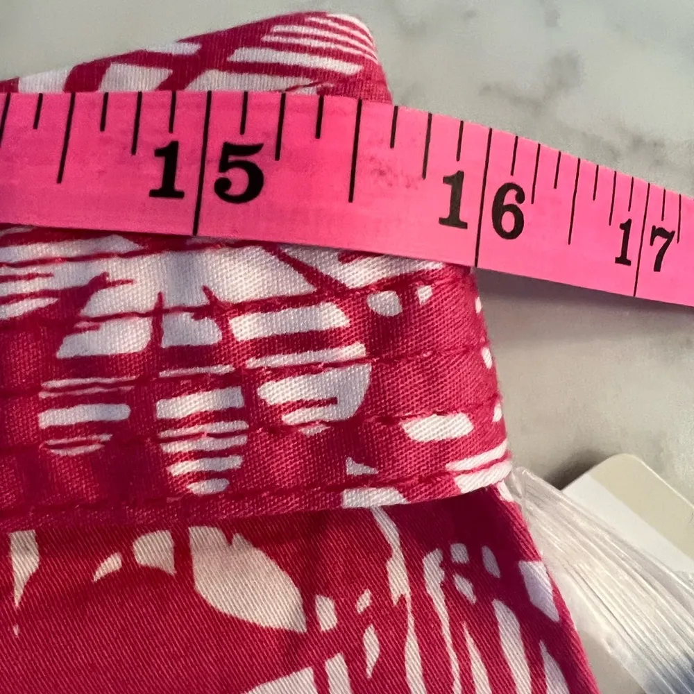 New Women’s White Stag belted pink Hawaiian floral stretch jean capris size 8 - Image 7