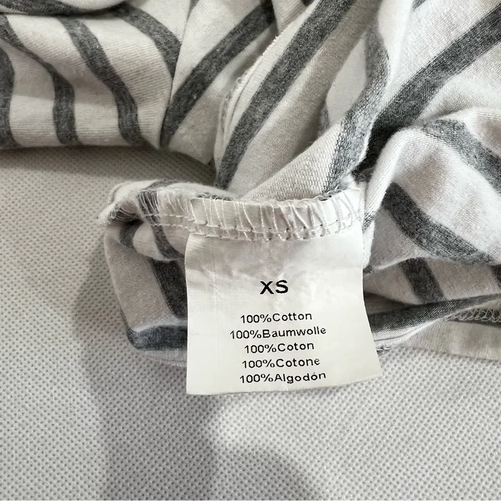 GINKANA Hooded Nursing Long Sleeve Shirt Top Size XSmall White/Gray Striped Gray - Image 6