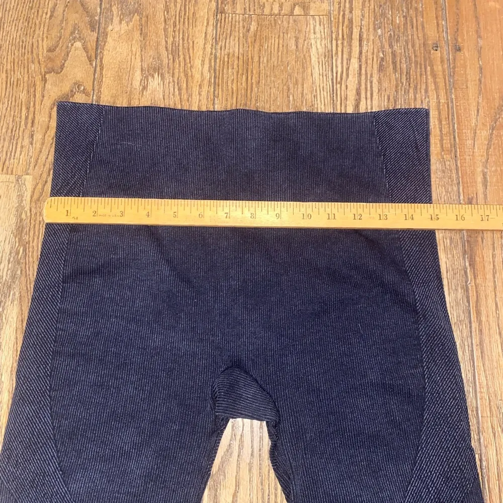 JoyLab Target Brand Black Ribbed Workout Leggings Size Large - Image 4