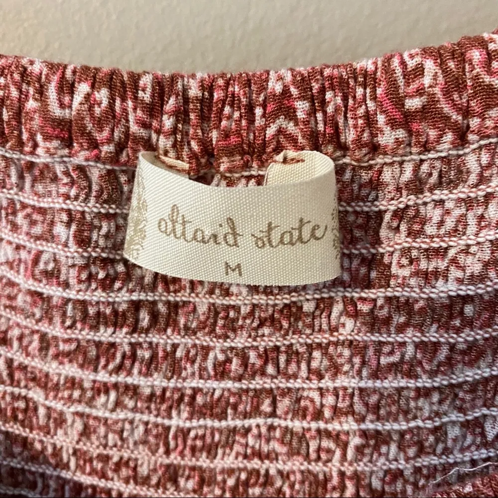 Altar'd State Geometric Off-Shoulder Top Pink. Sz Medium - Image 6