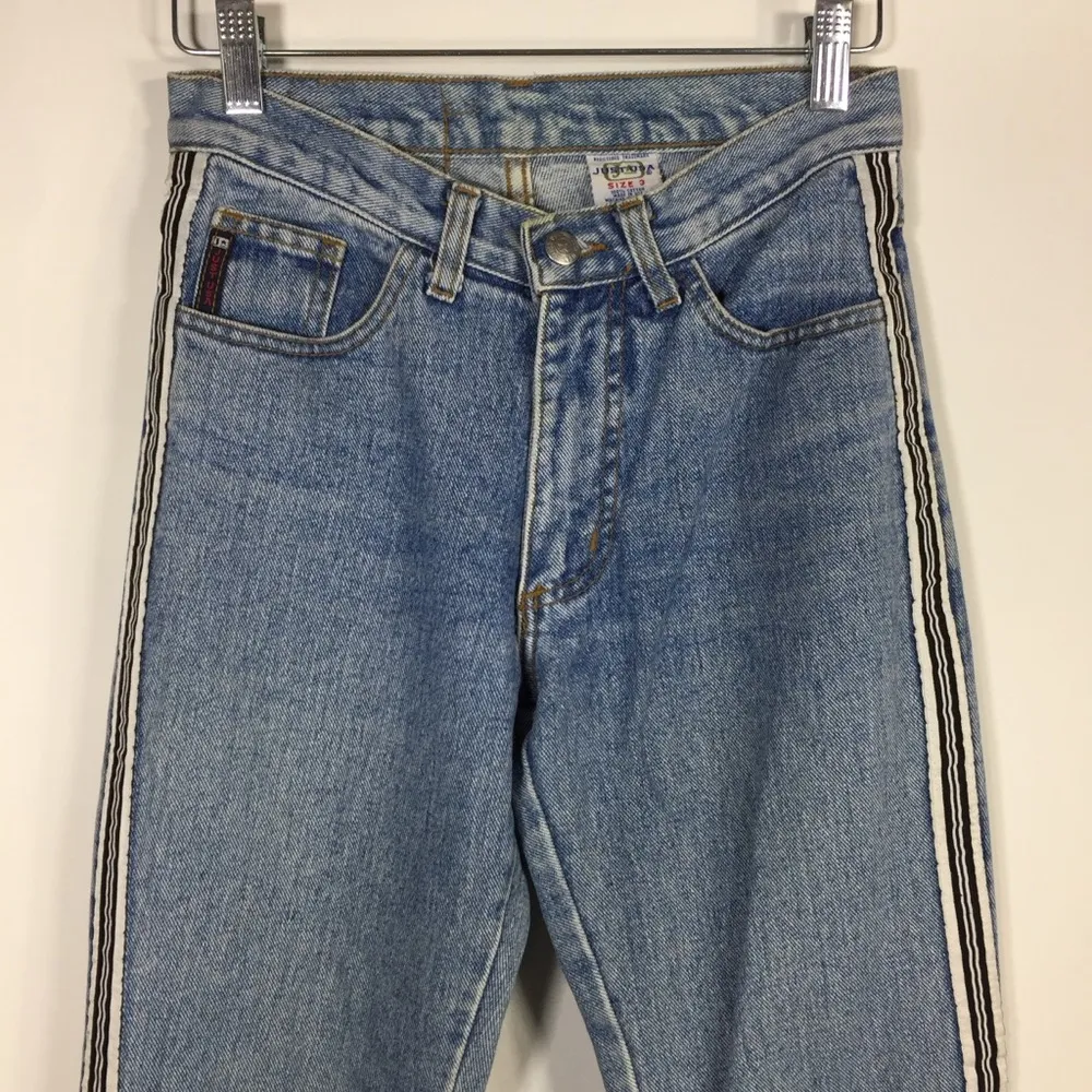 Just USA VTG Y2K Blue Flared Jeans Side Stripes - Image 5