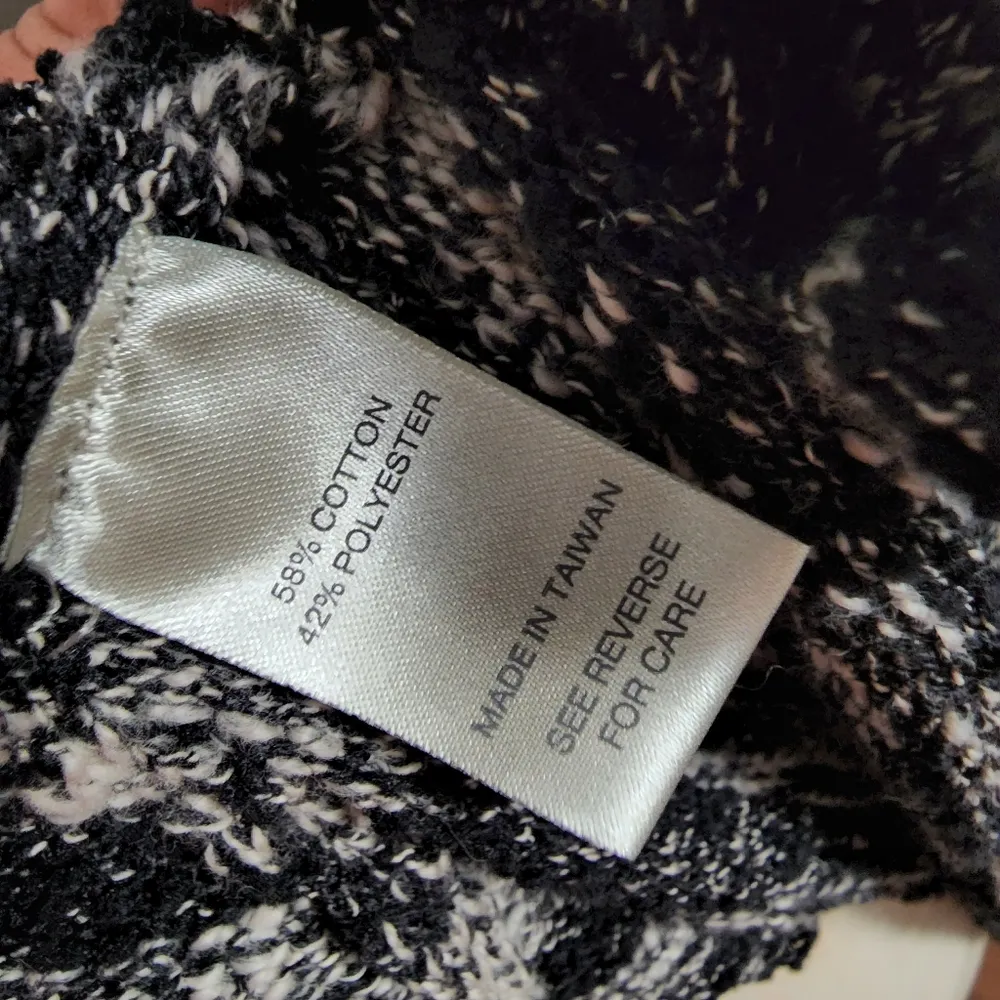 Bke black marled shredded cardigan size xs - Image 9