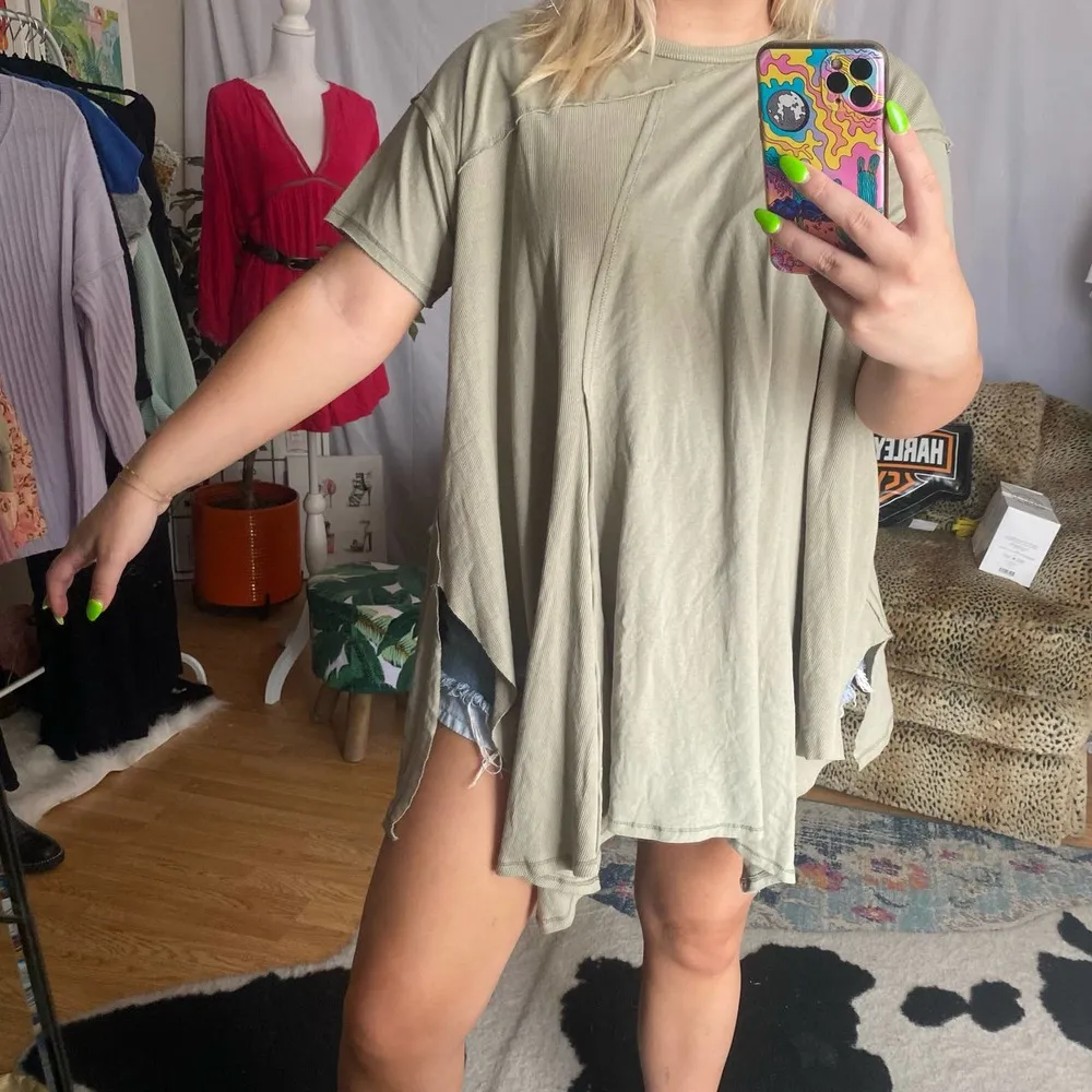 Intimately Free People Asymmetric Hem Swing Top Beige Size XS - Image 50