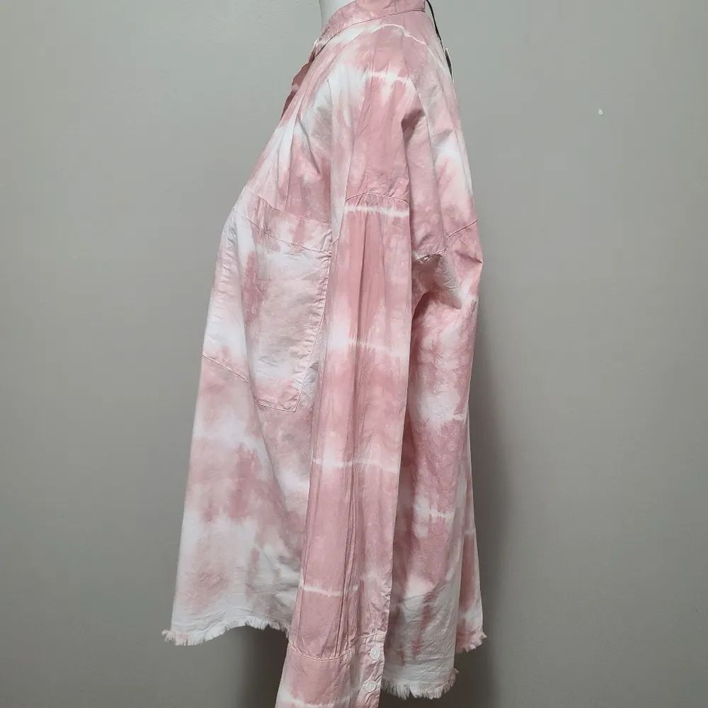 Zara pink tie dye oversized raw hem button down size xs - Image 4