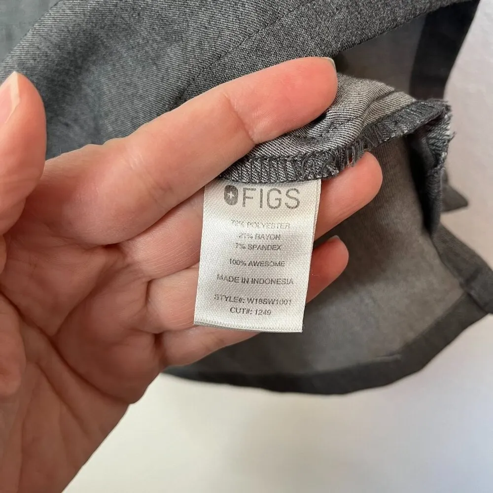 Figs Technical Collection Gray Scrub Top S style W18SW1001 short sleeve - Image 5