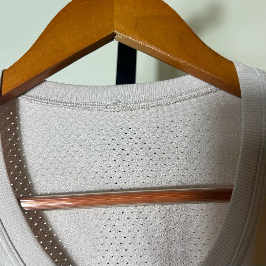 Lululemon Train To Be Tank Top Athletic Sleeveless Top Athleisure Pink Size S - Image 5