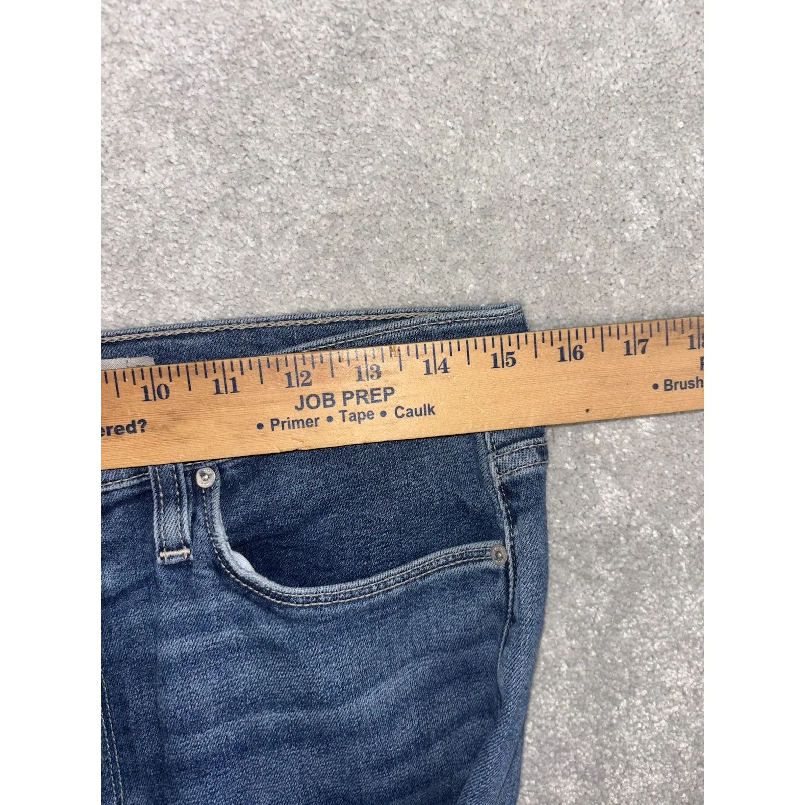 womens hudson flare jeans 30 med wash Inseam 34 Blue - Image 8