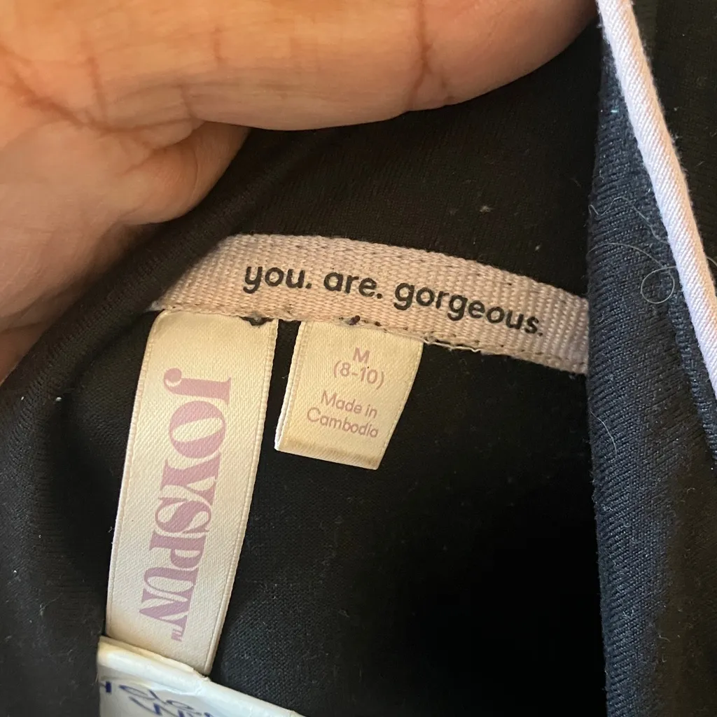 Joyspun Black sleep top medium - Image 2