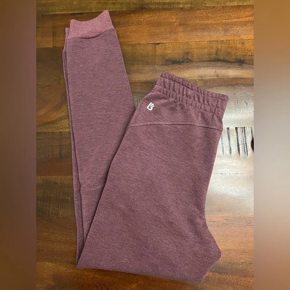 Buffbunny Balance Joggers – Burgundy – Size Small – Pockets – 29” Inseam - Image 2