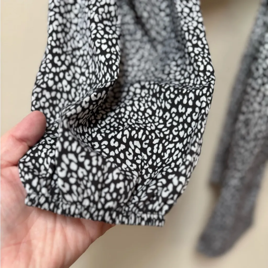 Shein Black White Animal Print Tie Front Crop Blouse Small - Image 5