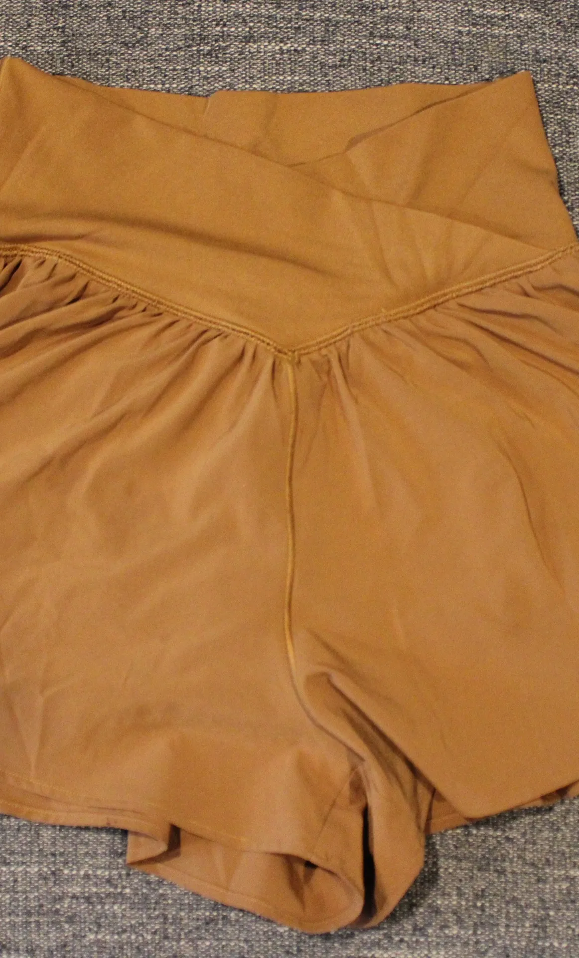 Arie Crossover Flowy Shorts - Image 2