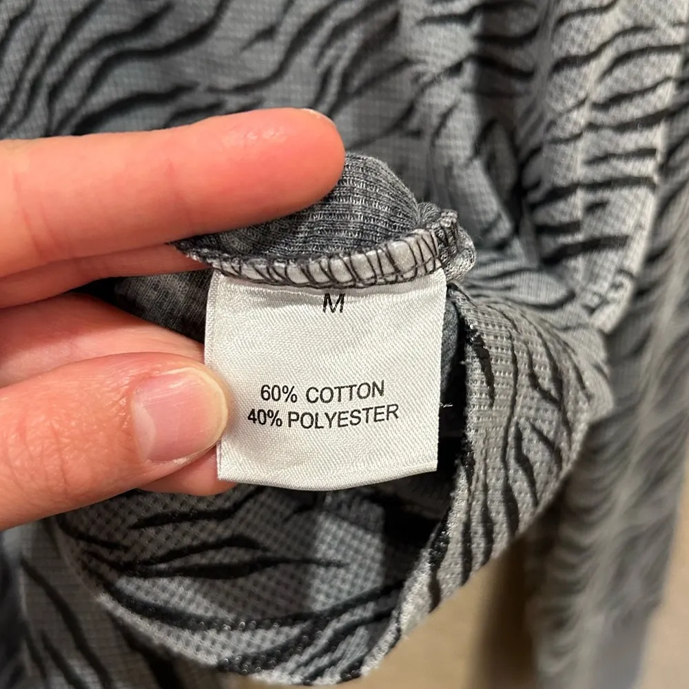 Jane + Delancey Gray Zebra Print Women’s Long Sleeve Collared Shirt - Image 8