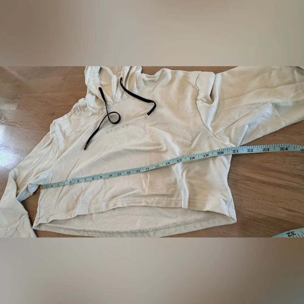 Oakley Luxe Crop Fleece Hoodie Women's Winter Gray cream size small - Image 10