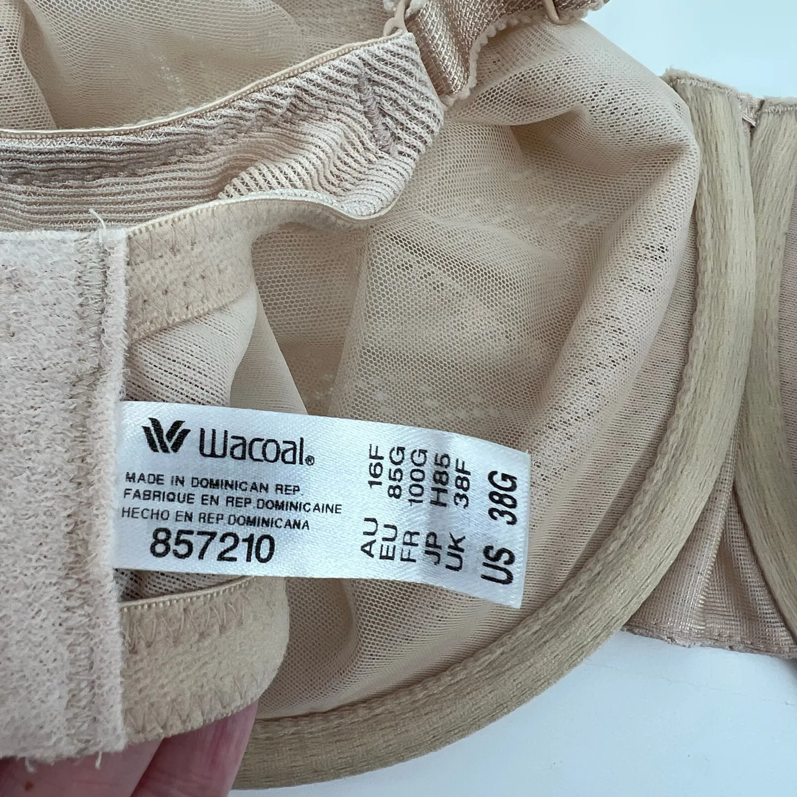 Wacoal Visual Effects Minimizer Underwire Bra style 857210 Sand (nude) size 38G - Image 3