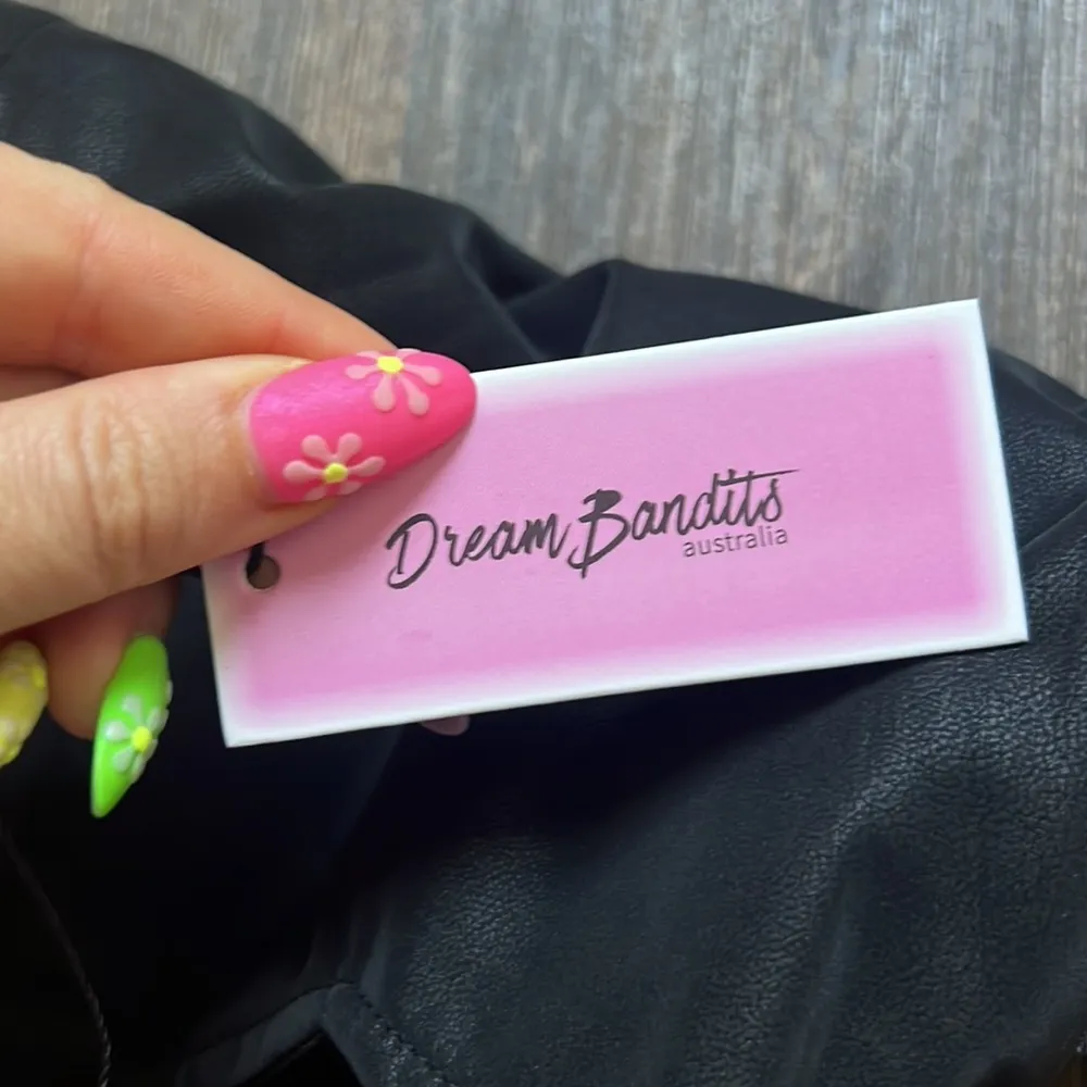 Dream Bandits Hearts on Fire Crop Top - Image 5