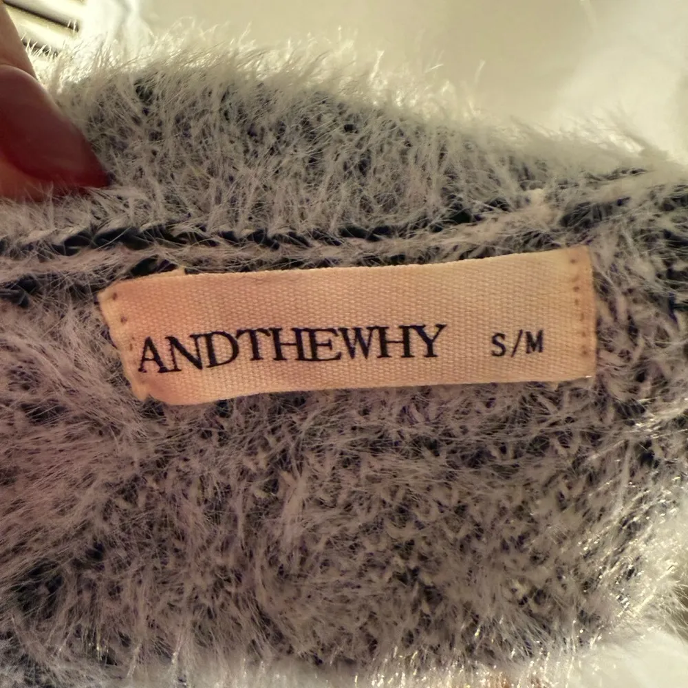 Andthewhy Black and White Spotted Oversized Sweater - Image 4