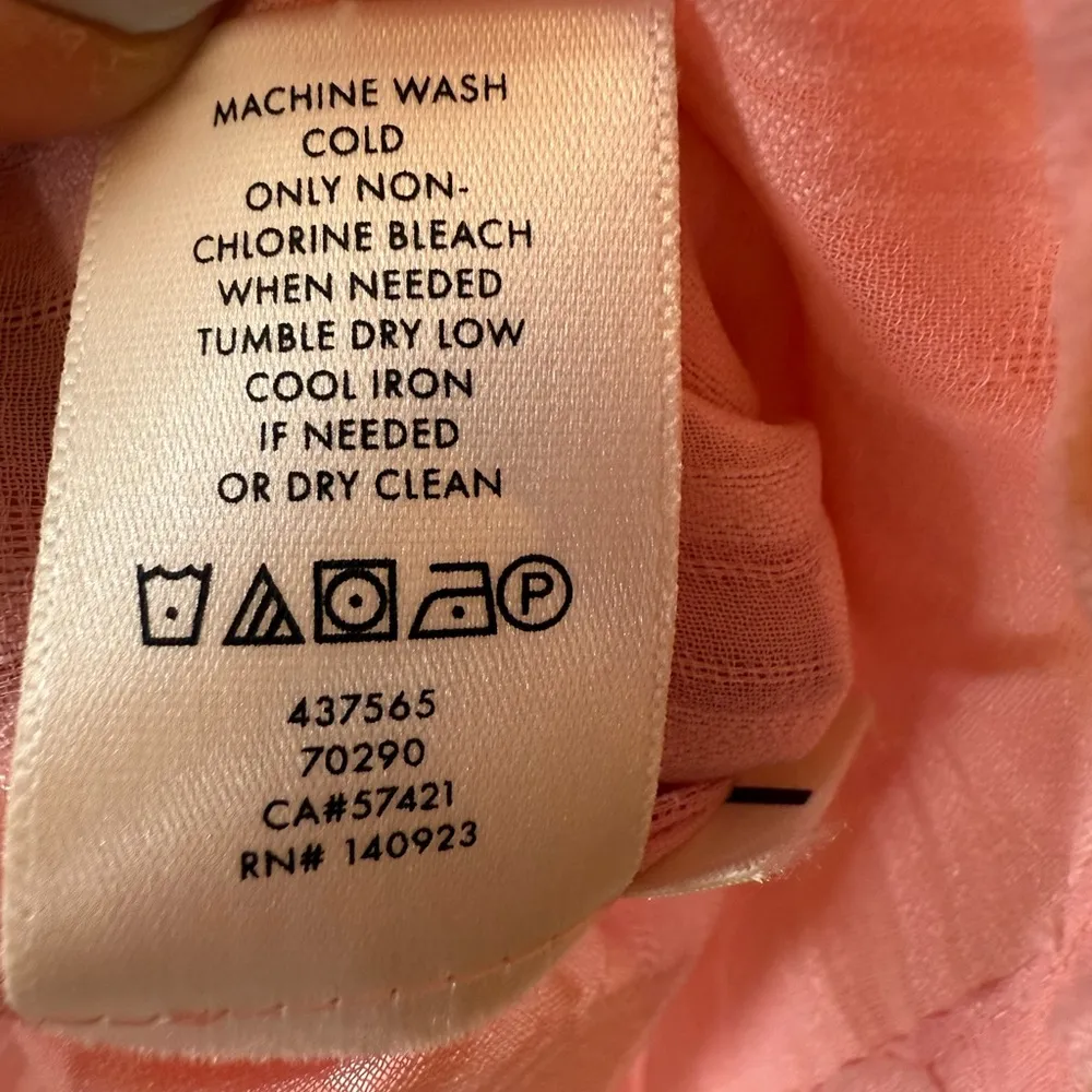 Ann Taylor Sleeveless V-Neck Sheer Pink Blouse Women’s Size Medium - Image 10