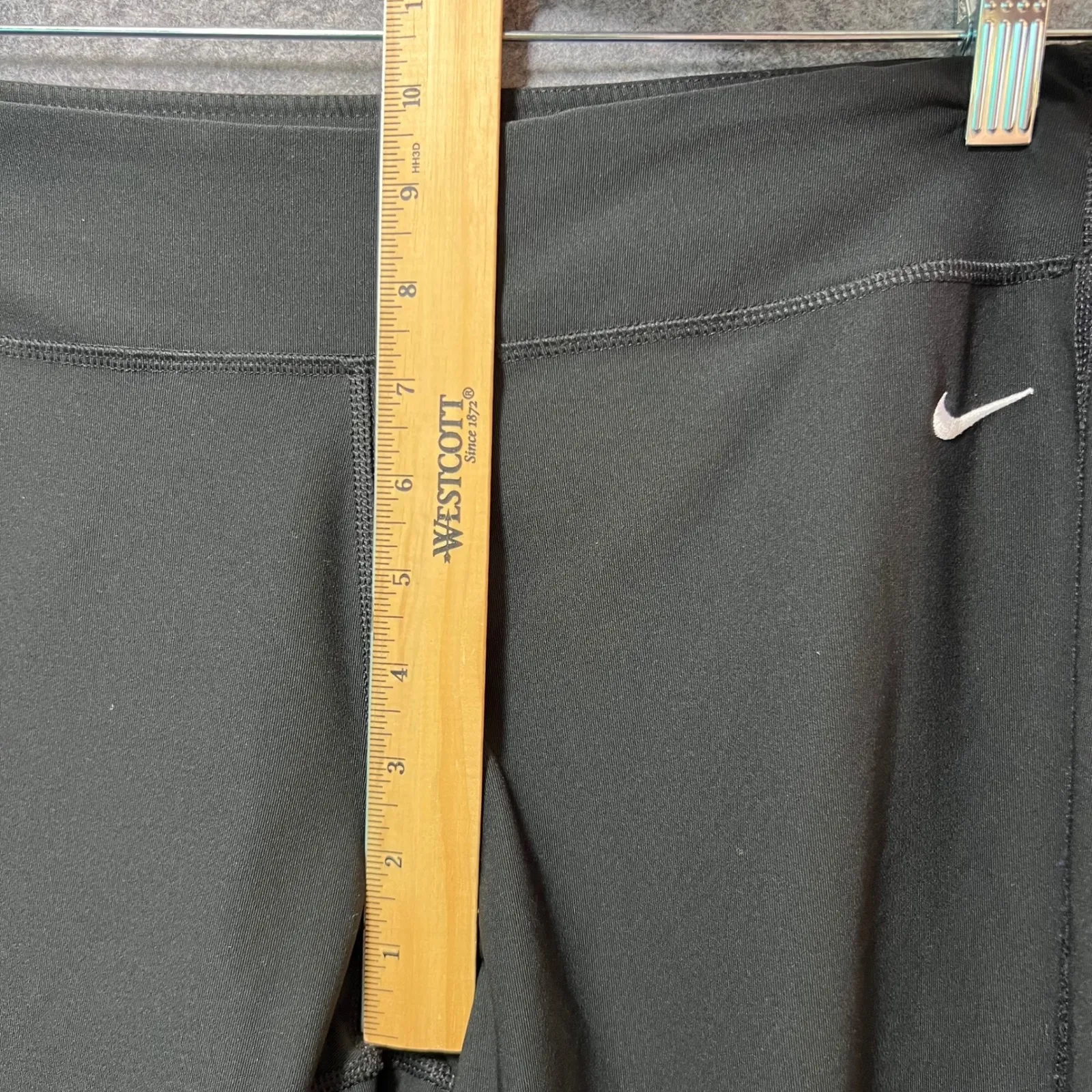 Nike DRI FIT‎ Capri Cropped Leggings Pink Waistband Black Athletic Pants FLAWED - Image 5