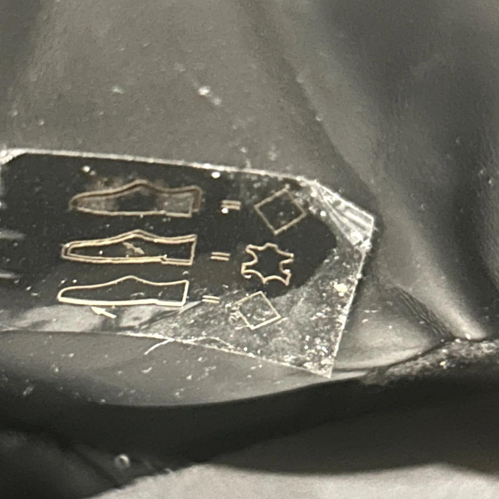 Moschino High Top Sneakers Gold Silver Metallic Leather Made in Italy Size 38 - Image 9