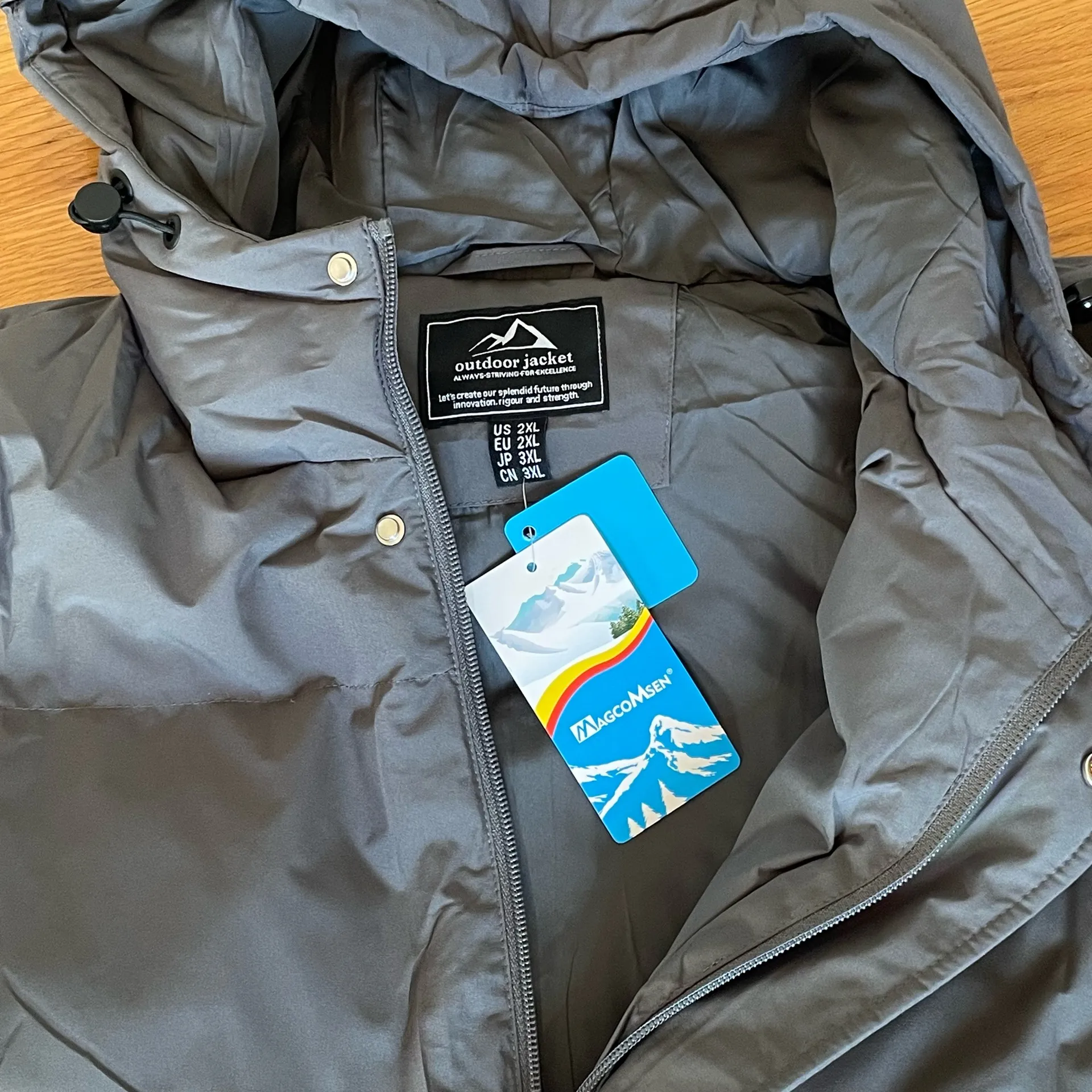 MAGCOMSEN Outdoor Jacket Men’s 2XL Gray Hooded Puffer Down Coat – 85% Duck Down Size XXL - Image 4