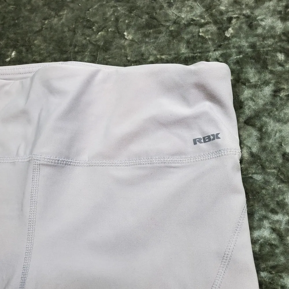 RBX Gray Mesh Cropped Athletic Legging Size L - Image 4