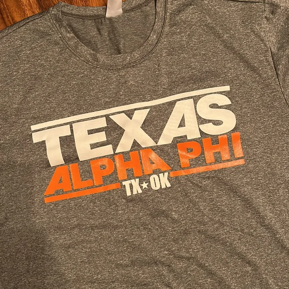Alpha phi drifit tshirt Size M - Image 2