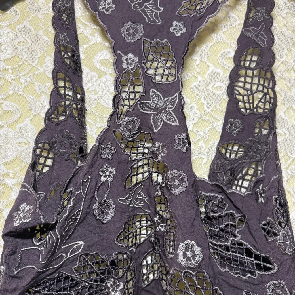 Urban outfitters purple embroidered vest swallow birds floral small like new - Image 8