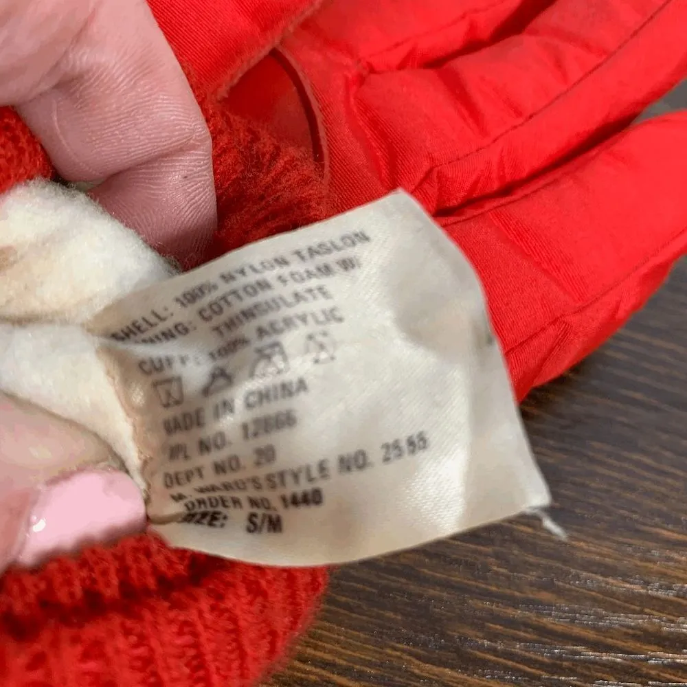 Vintage Montogery Wards Women's Thinsulate Winter Gloves Red S/M - Image 2