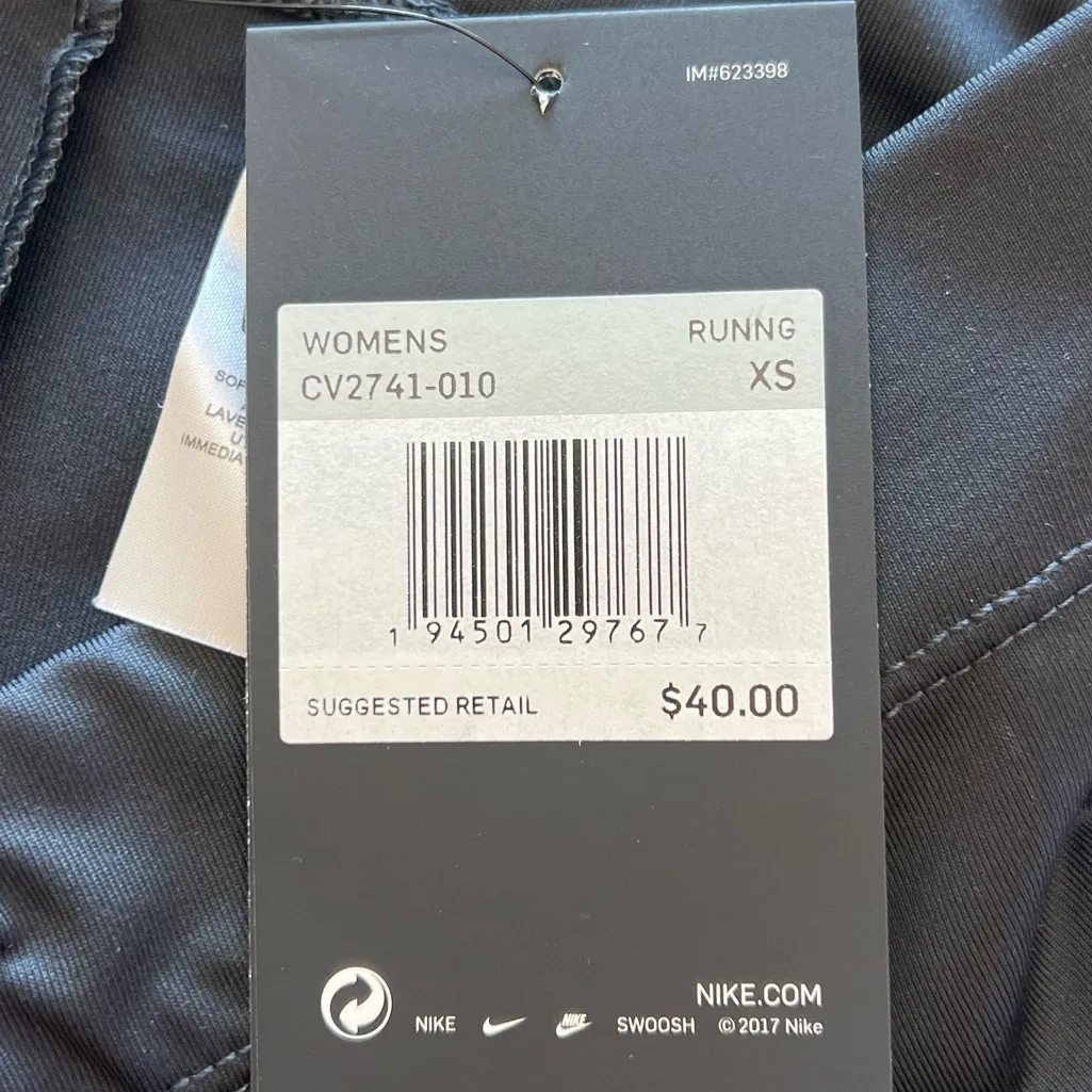 Nike Women’s XS Nike Running Spandex Shorts NWT Compression Athletic Sportswear - Image 4