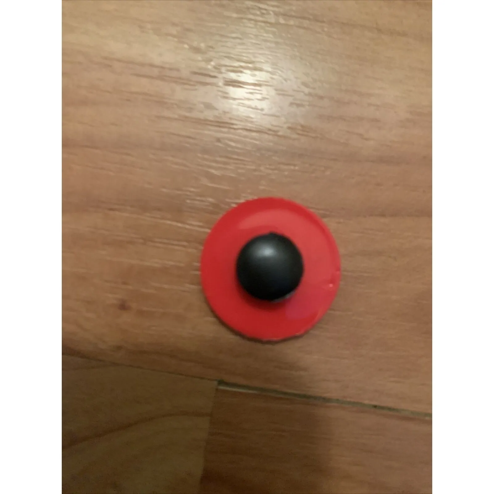 One Piece "Sup" Shoe Charm Red White - Image 2