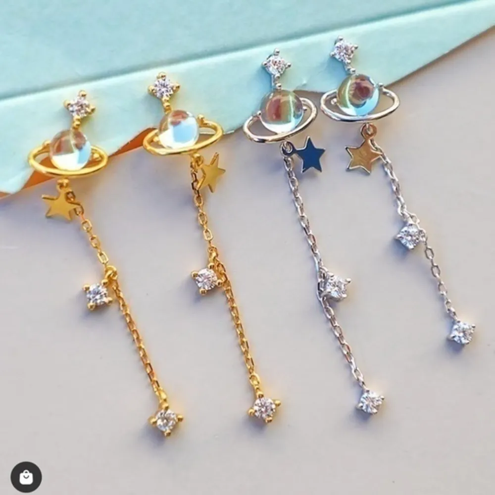 La meno Dangling planet & Star Earrings 18 k gold vermeil/ Sterling silver - Image 4