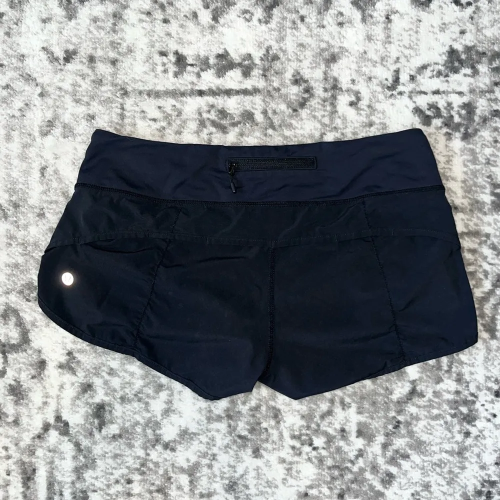 Lululemon Speed Short *4-way Stretch 2.5" Black - Image 5